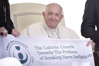 Pope with World No Tobacco Day seminar banner.