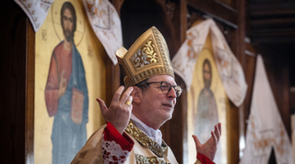 Papal Nuncio at Ukrainian Cathedral. Image:  Mazur/CBCEW