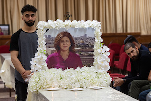 Family of slain Catholic journalist Shireen Abu Akleh during meeting with bishops. Image CBCEW