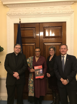 l-r: Fr Dominic Robinson, Baroness Scotland, Dr Caroline Hull, John Pontifex at Marlborough House. Image:  © ACN