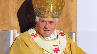 Pope Benedict during historic Mass in Belahouston Park, Glasgow 2010. Image CBCEW