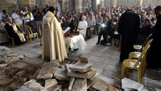 Christian worship in Iraq, Photo: Vatican News