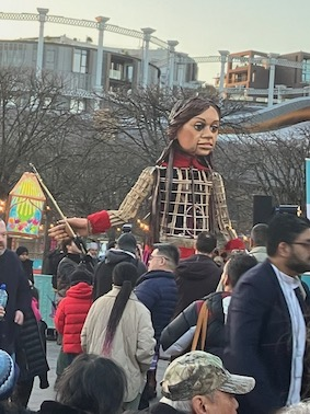 Little Amal in Granary Square, King's Cross. Image Judy Dixey