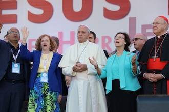 Michelle Moran, Patti Mansfield and Pope at Circus Maximus at CCR golden jubilee event  2017