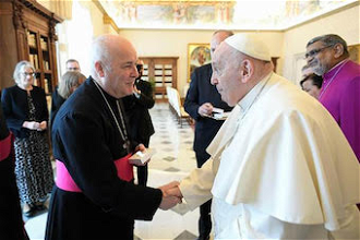 Archbishop Stephen Cottrell meets Pope Francis.  Image:  Vatican Media