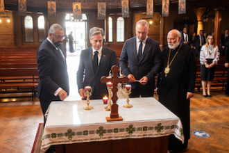 l-r: James Cleverley, Anthony Blinken, Oleksandr Bankov and Bishop Nowakowski