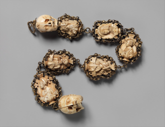 Rosary, German, circa 1500-1525. Ivory, silver, and partially gilded mounts  © Metropolitan Museum, New York / Gift of J Pierpont Morgan, 1917