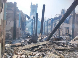 Burmese Catholic Church destroyed in the civil war © Radio Veritas Mandalay