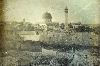 View of Jerusalem. Photographed by Joseph-Philibert Girault de Prangey, 1844 © The Smithsonian Museum, Washington
