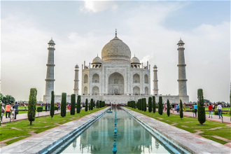 The Taj Mahal. Photo by Koushik Chowdavarapu on Unsplash