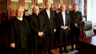 l-r: Canon Christopher Thomas, Bishop Paul McAleenan, Bishop Piotr Turzyński, Fr Bogdan Kołodziej, Fr Artur Strzępka © Polish Catholic Bishops' Conference.