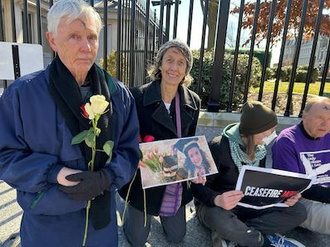 Prayers for peace near the White House