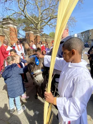 Bishop to join Palm Sunday procession in north London