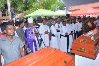 Funeral of  victims of Easter Sunday 2019 massacre © Roshan Pradeep & T Sunil