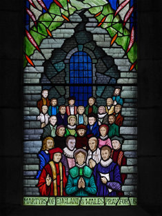 The English Martyrs (detail). Stained glass window by Aidan McRae Thomson, Our Lady of the Angels church, Nuneaton © the artist
