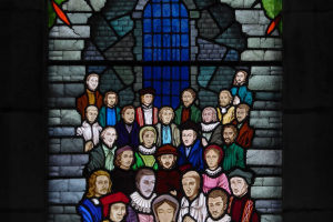 The English Martyrs (detail). Stained glass window by Aidan McRae Thomson, Our Lady of the Angels church, Nuneaton © the artist