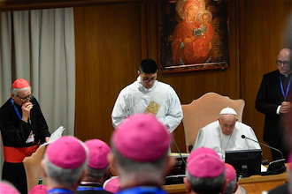 Pope with Italian Bishops Image: Vatican Media