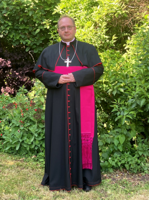 Bishop-Elect David Waller