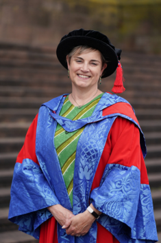 Dr Christine Allen