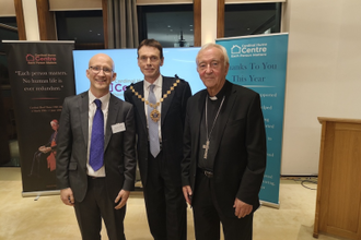 l-r: Cardinal Hume centre CEO, George O'Neill, Mayor Robert Rigby, Cardinal Vincent Nichol