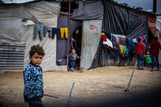 Displaced Palestinians are located inside temporary shelters in a camp for displaced called Rafah, in south of Gaza Strip. Image by Ismael Abu Dayyah for UNOCHA 27/01/2024.