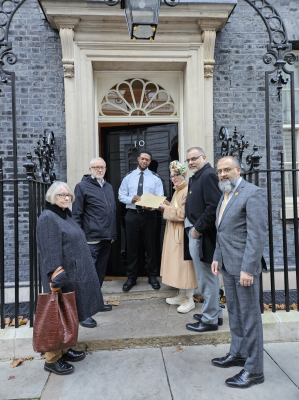 l-r: Lindsey German, STW Coalition Convenor; Jeremy Corbyn MP; Sophie Bolt, CND General Secretary; Ayoub Khan MP; Iqbal Mohamed MP.