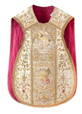 An Italian Gaudete Sunday Chasuble, 17th century, Trent, embroidered silk and gold thread © Diocesan Museum of Trent, Italy