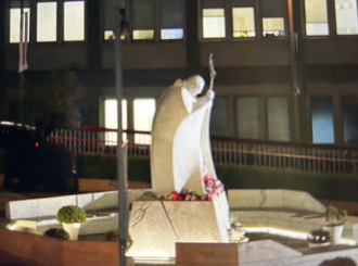 Gemelli Hospital forecourt