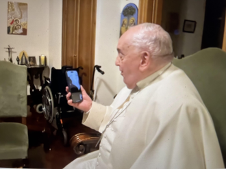 Pope chats with Gaza parish -  on 22 January  - (before his illness) Screenshot