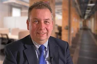 Dr Gordon Macdonald