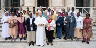 Delegates with Pope