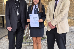 Isabel (centre) with Bishop James Curry and Dr Jeremy Pilch