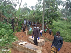 Victims being buried after latest ADF massacres in Ntoyo, North Kivu. Image © ACN