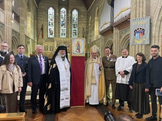 Bishops and representatives of organisations involved in the icon project. Image: ACN