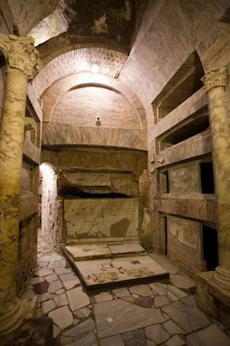 The Crypt of the Popes, 150-308AD, discovered 1854 by archaeologist Giovanni Battista de Rossi. © Christian Art