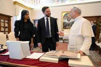 Mr & Mrs Vance meet Pope Leo XIV, May 2025. Image: Vatican Media