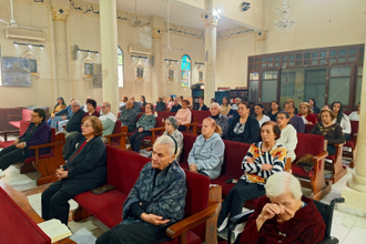 First Sunday of Advent Mass © Holy Family Parish