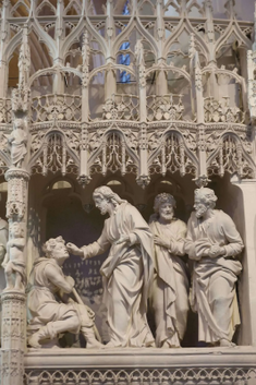 Jesus healing a blind man,  Cathedral of Our Lady of Chartres, by Pierre Legros, 1683, carved limestone  © Alamy