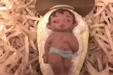Bambinelli in crib