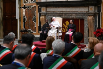 Pope addresses the Mayors