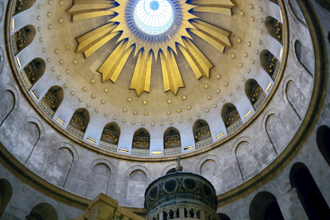 Church of the Holy Sepulchre, Jerusalem  -  Photo by Jonny T on Unsplash