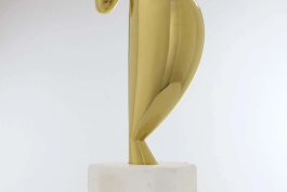 La Jeune Fille Sophistiquée (portrait de Nancy Cunard). Sculpted by Constantin Brancusi , conceived in 1928, cast in 1932, © Succession Brancusi