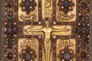 The Lindau Gospels, Latin manuscript with jeweled gold cover,   780-880 © The Morgan Library, New York