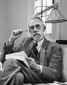 Christopher Dawson 31/08/1921 by Ramishvili - Wiki Image