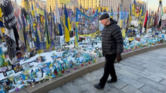 Cardinal visits memorial in Kyiv.