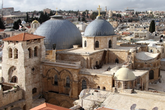 Church of the Holy Sepulchre. Wiki image