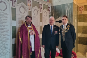 Fr Slawomir Witon, Cathedral Dean,  Mr Artur Bildziuk, Chairman of Polish Air Force UK, Cllr Robert Rigby, Deputy Lord Mayor of Westminster.