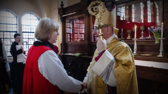 Archbishop Sarah Mullally greets Archbishop Richard Moth
