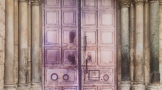 Church of the Holy Sepulchre doors. Image: LPJ