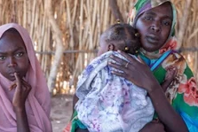 A temporary clinic in Tawila for people fleeing conflict in Darfur. Image: © UNFPA.